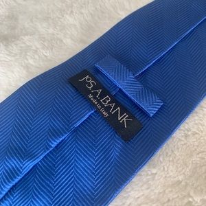 Jos. A. Bank. Silk Tie Made in Italy in Royal Blue